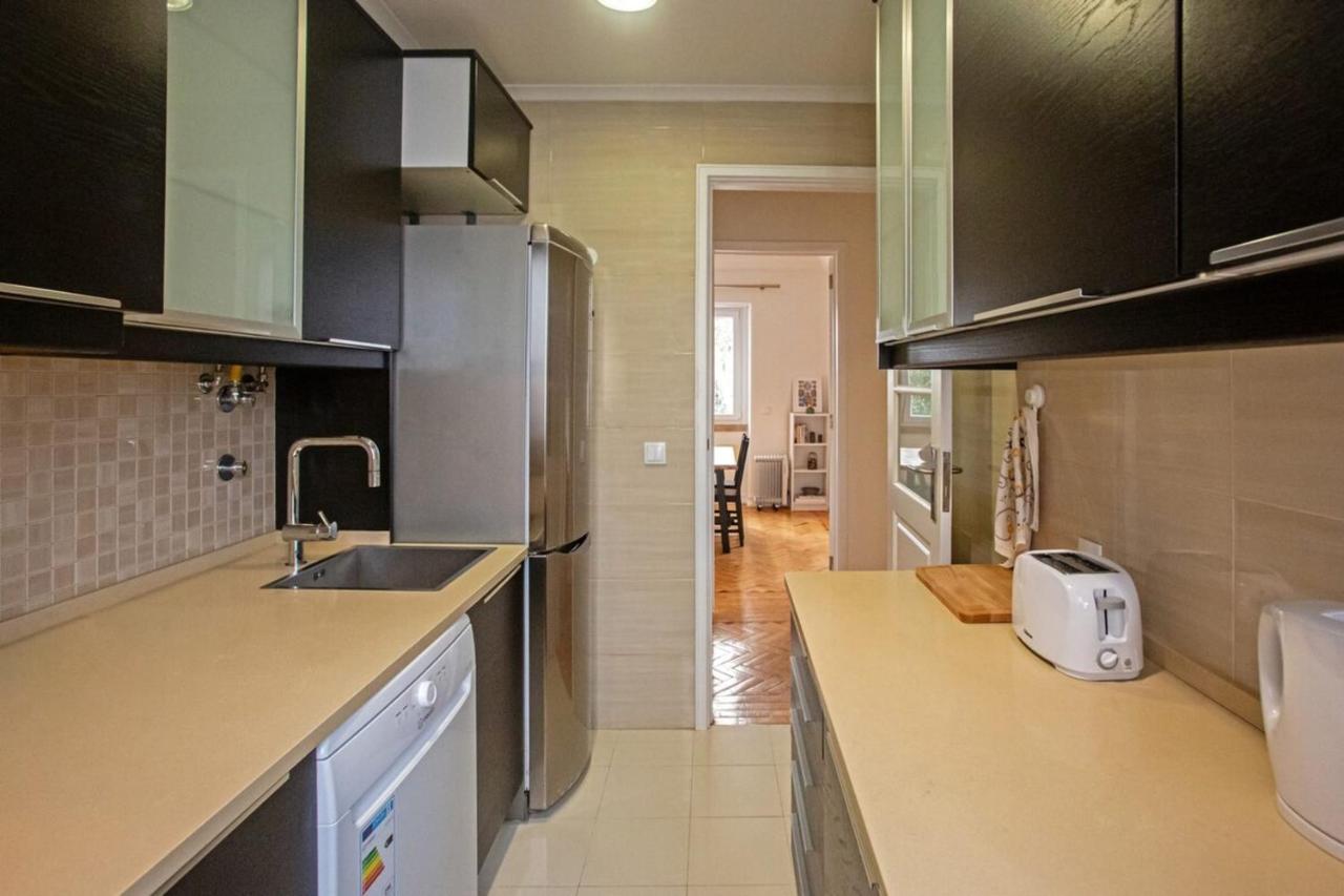 Cosy 1 Bedroom Apartment in Belém Lisbona Esterno foto