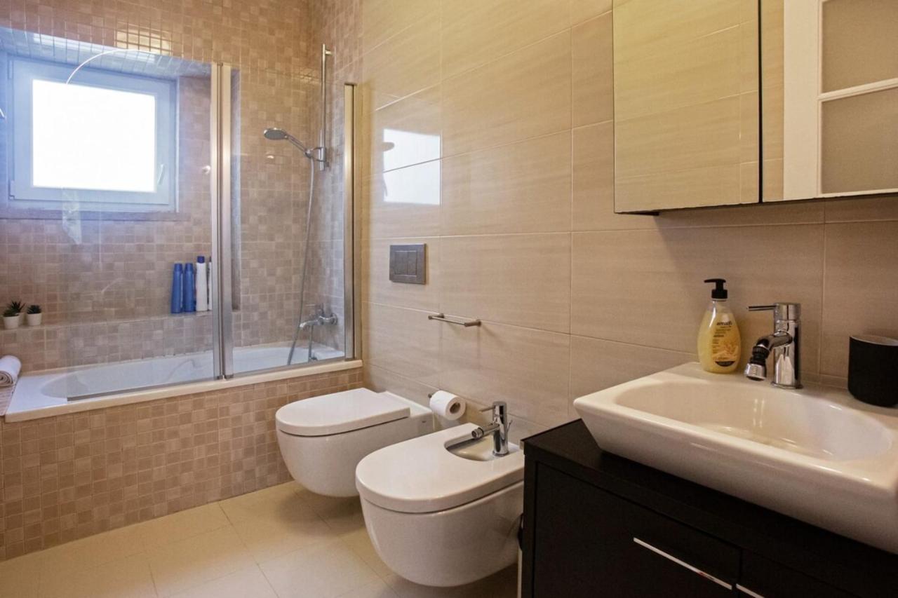 Cosy 1 Bedroom Apartment in Belém Lisbona Esterno foto